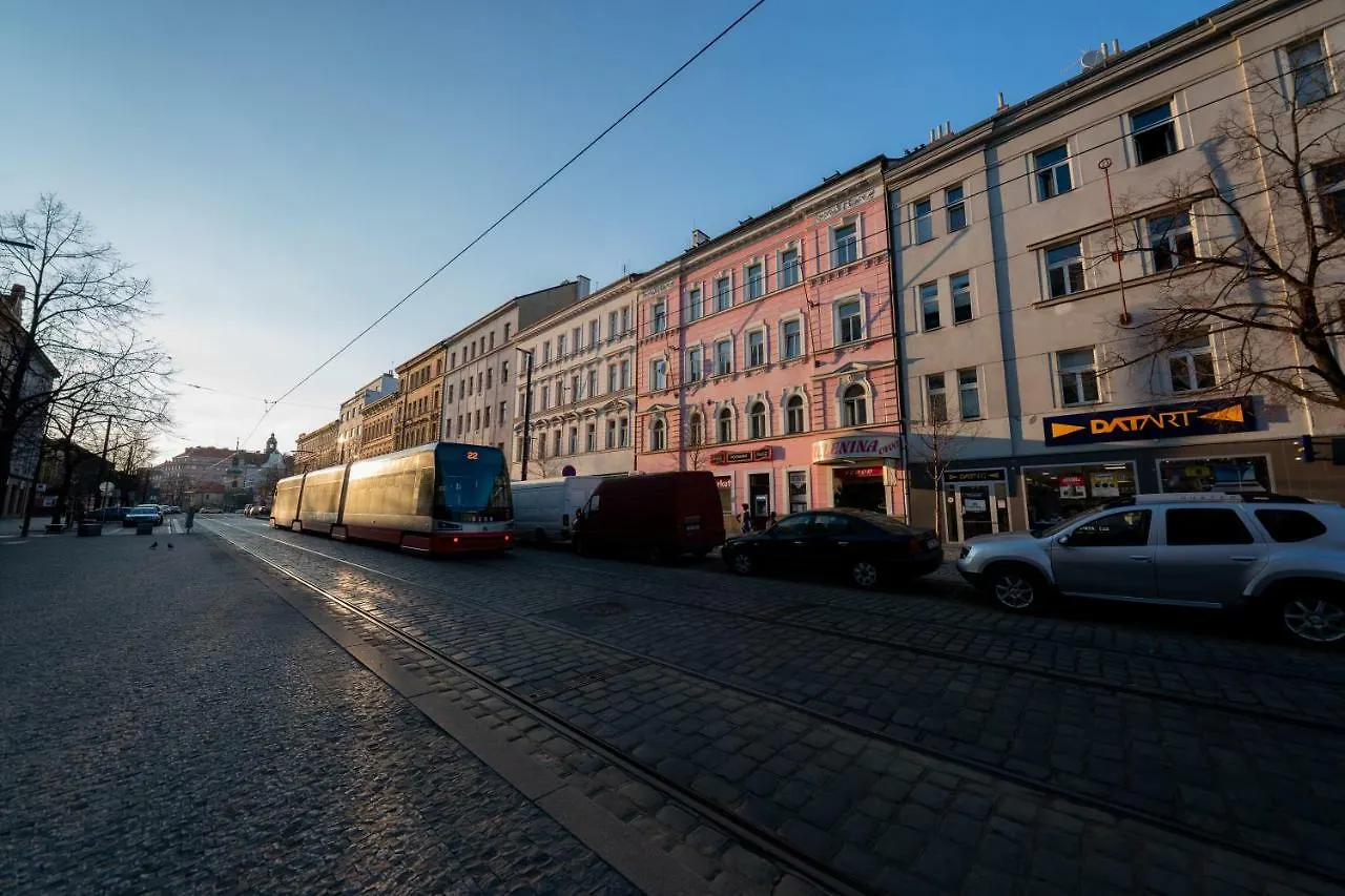 1 Bob'S Apartment - 2 Bedrooms And Living Room Prag Tjekkiet