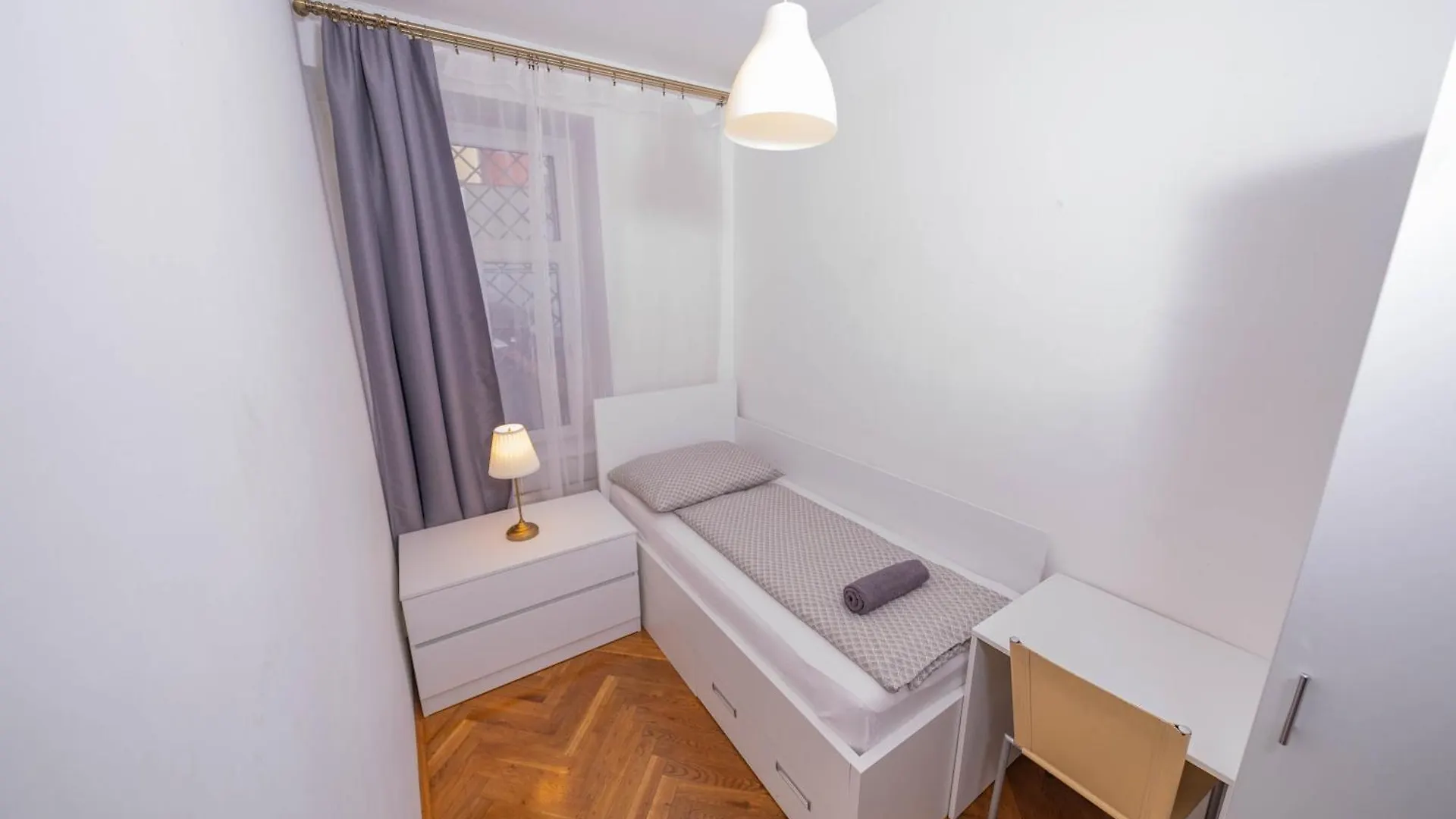 1 Bob'S Apartment - 2 Bedrooms And Living Room Prága 0*,  Csehország